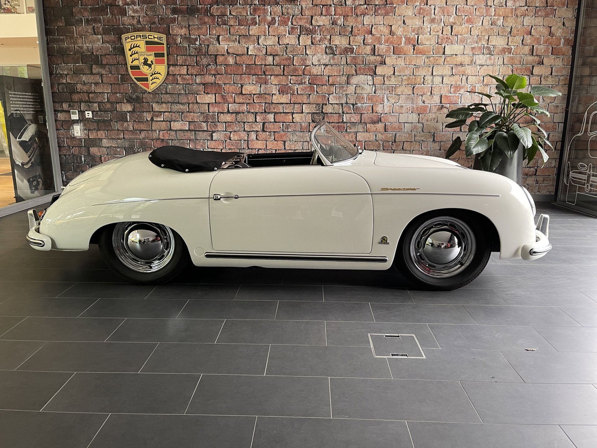 1955 Porsche 356 - PRE A Speedster, foto 4