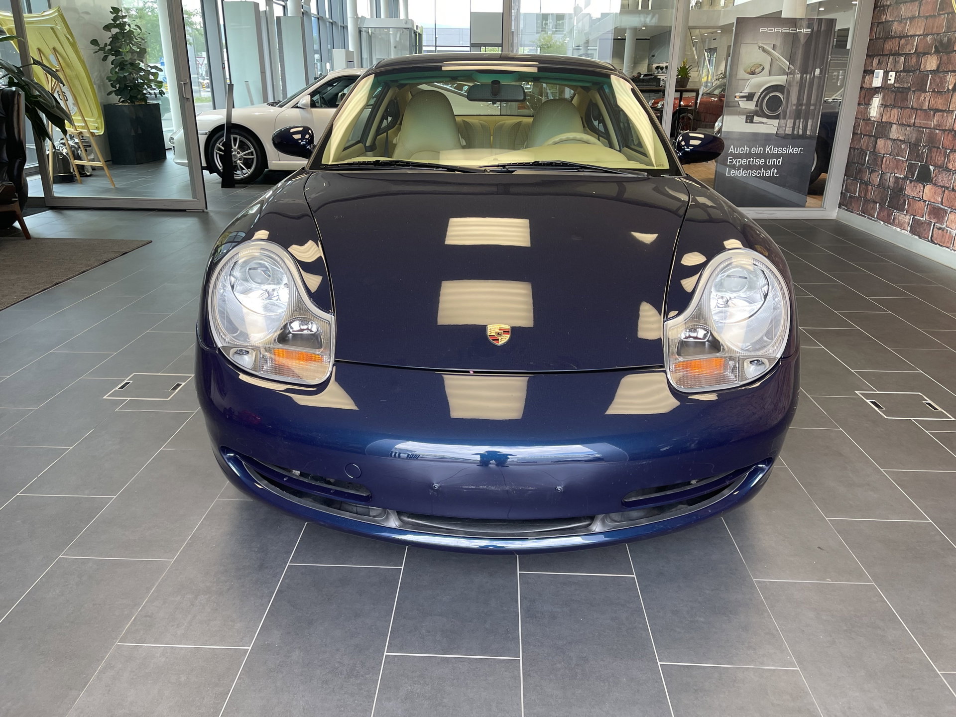 2001 Porsche 911 / 996 Carrera - 4, foto 2