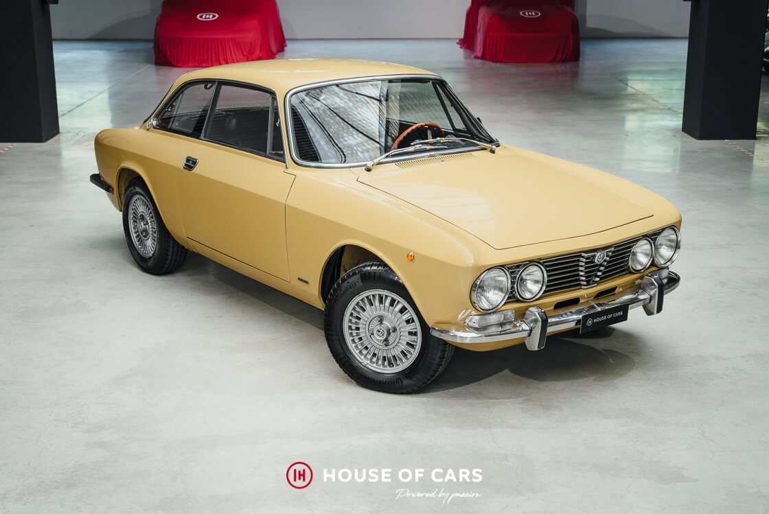 1972 Alfa Romeo 2000 - GT Veloce Bertone - Restored - Giallo Piper, foto 4