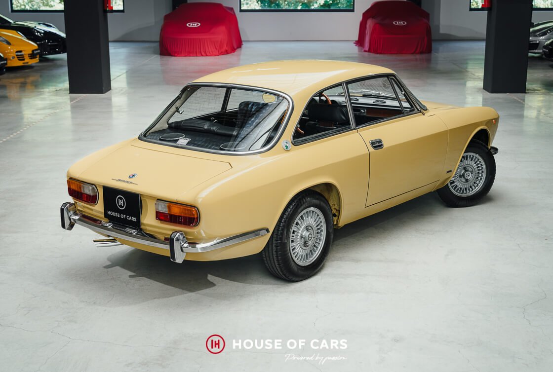1972 Alfa Romeo 2000 - GT Veloce Bertone - Restored - Giallo Piper, foto 7