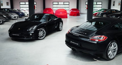2015 Porsche Cayman - 981 2.7 PDK 1ST PAINT - DEEP BLACK METALLIC
