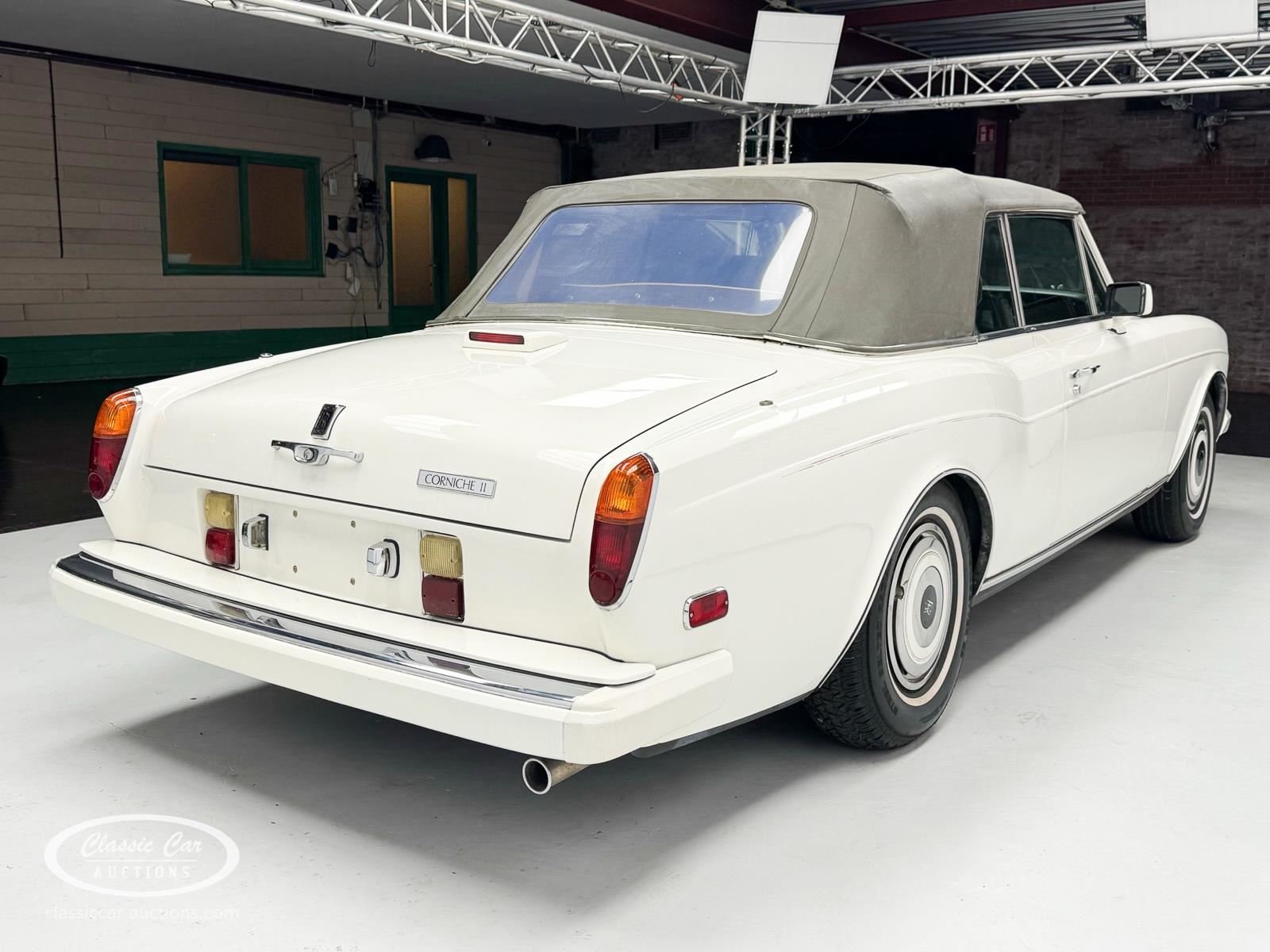 1988 Rolls-Royce Corniche II - 6.8L V8, foto 4