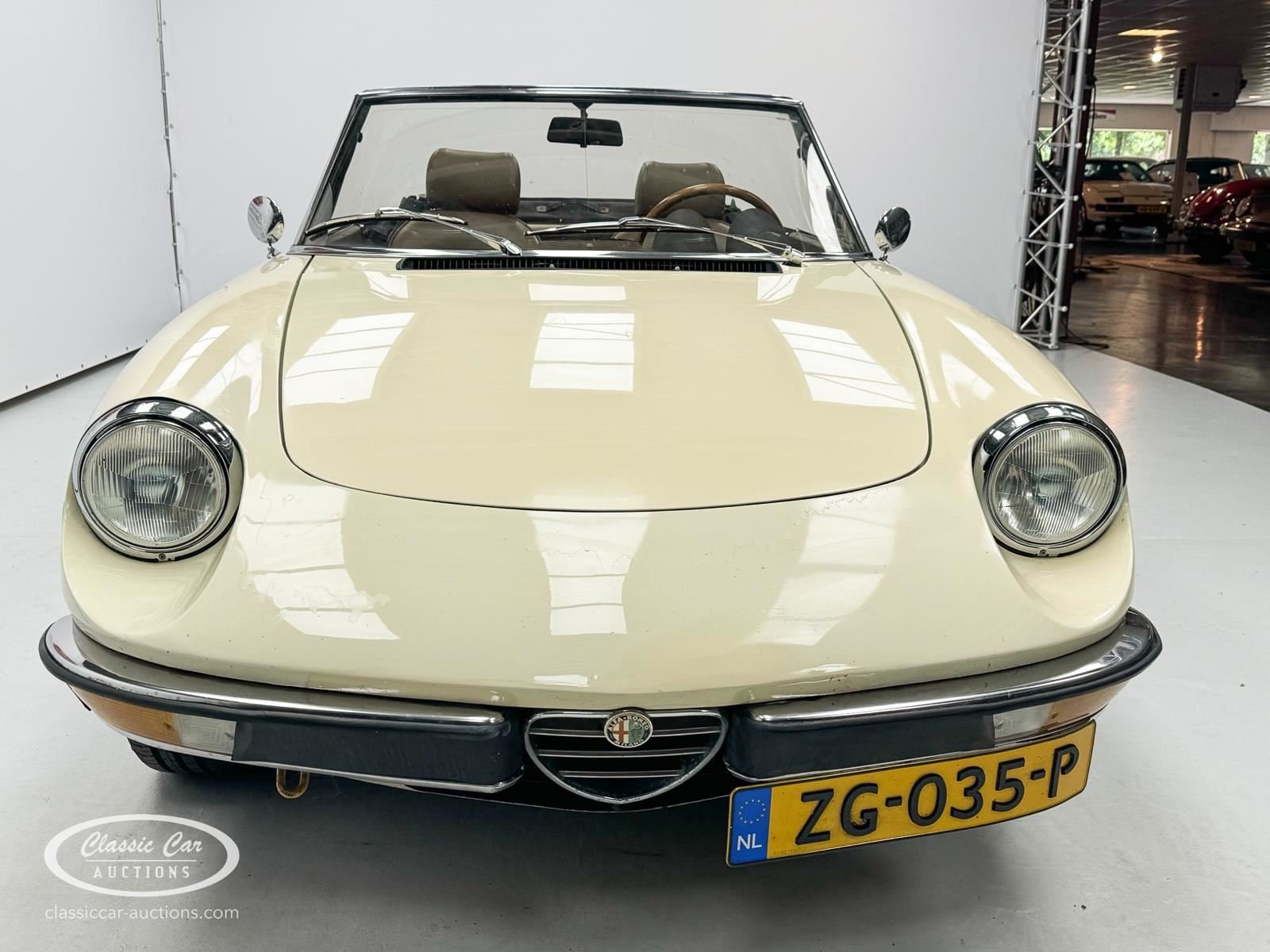 1983 Alfa Romeo Spider - 2.0, foto 2