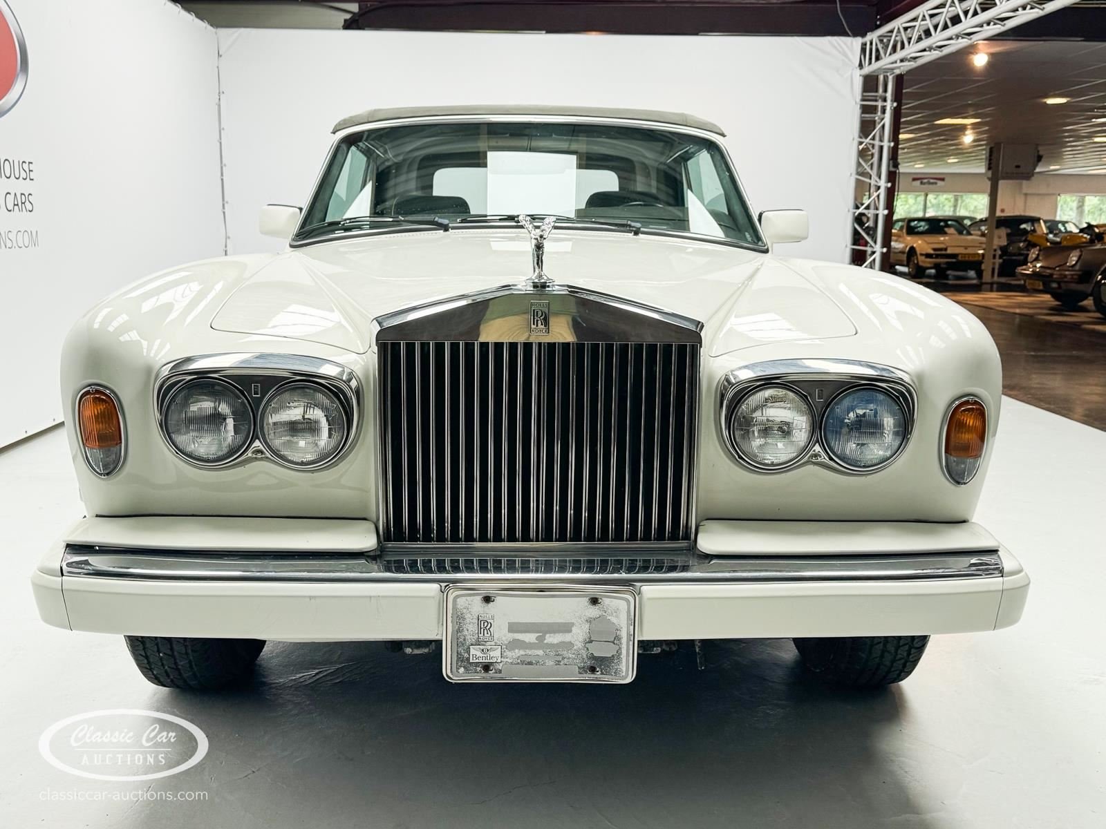 1988 Rolls-Royce Corniche II - 6.8L V8, foto 2
