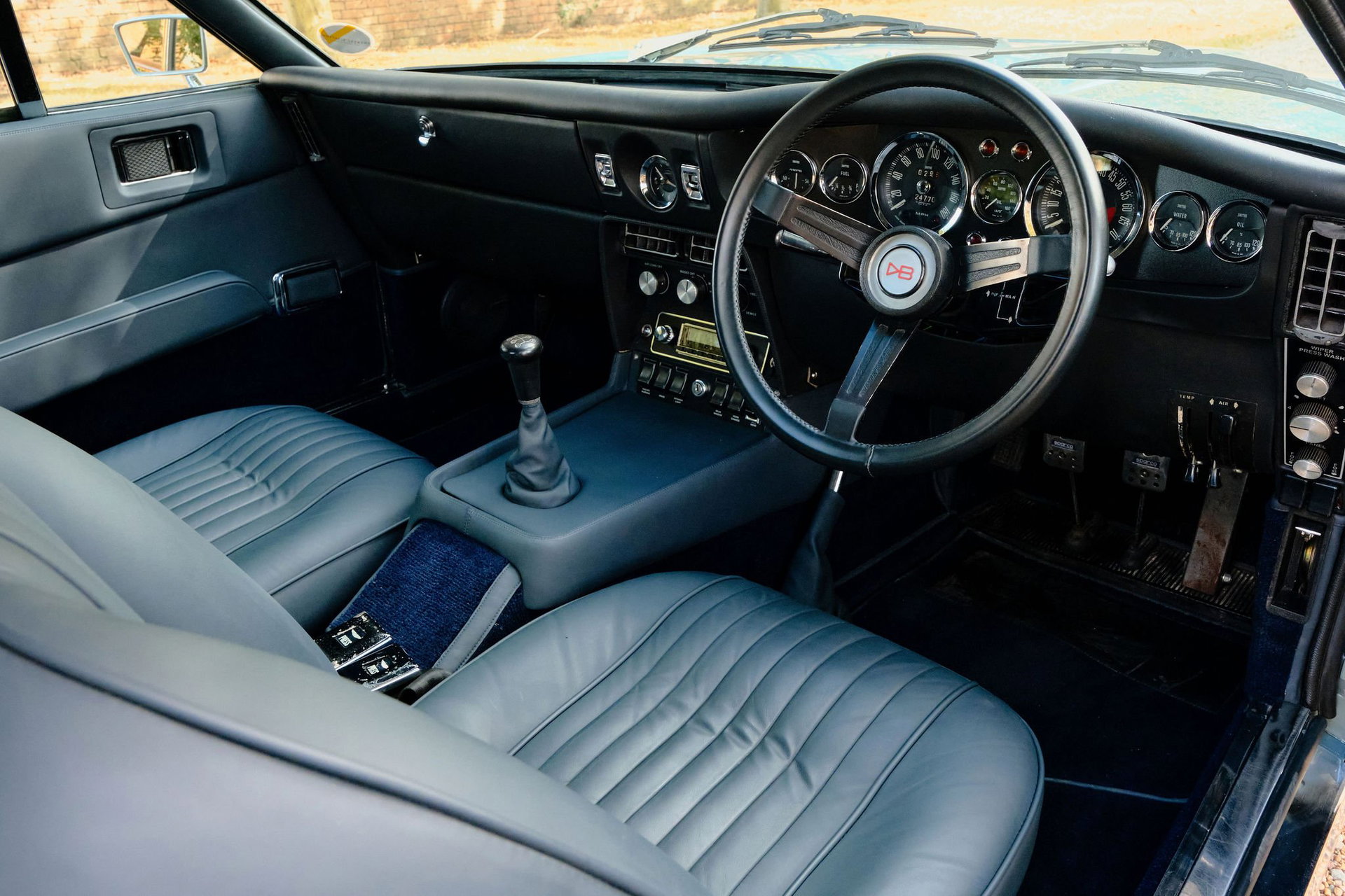 1970 Aston Martin DBS - V8, foto 7