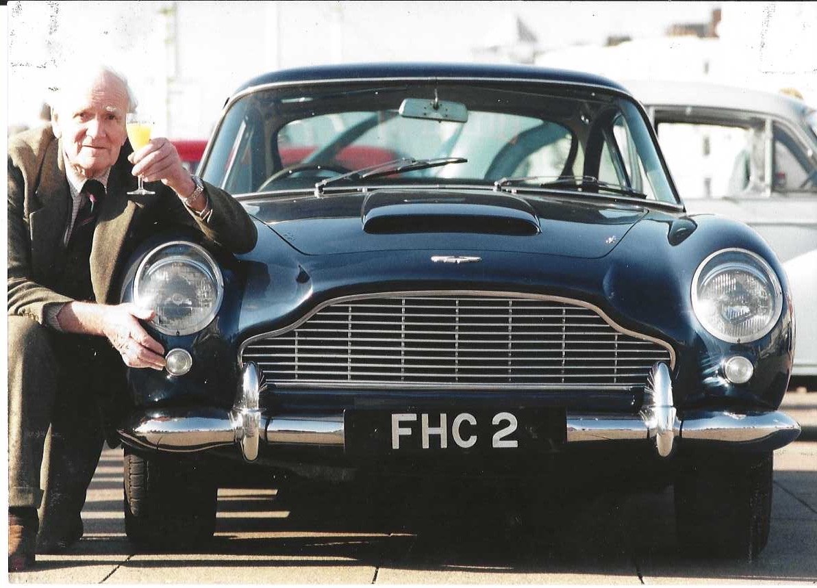 1964 Aston Martin DB5 - DB5 Saloon - Original Sierra Blue, foto 2