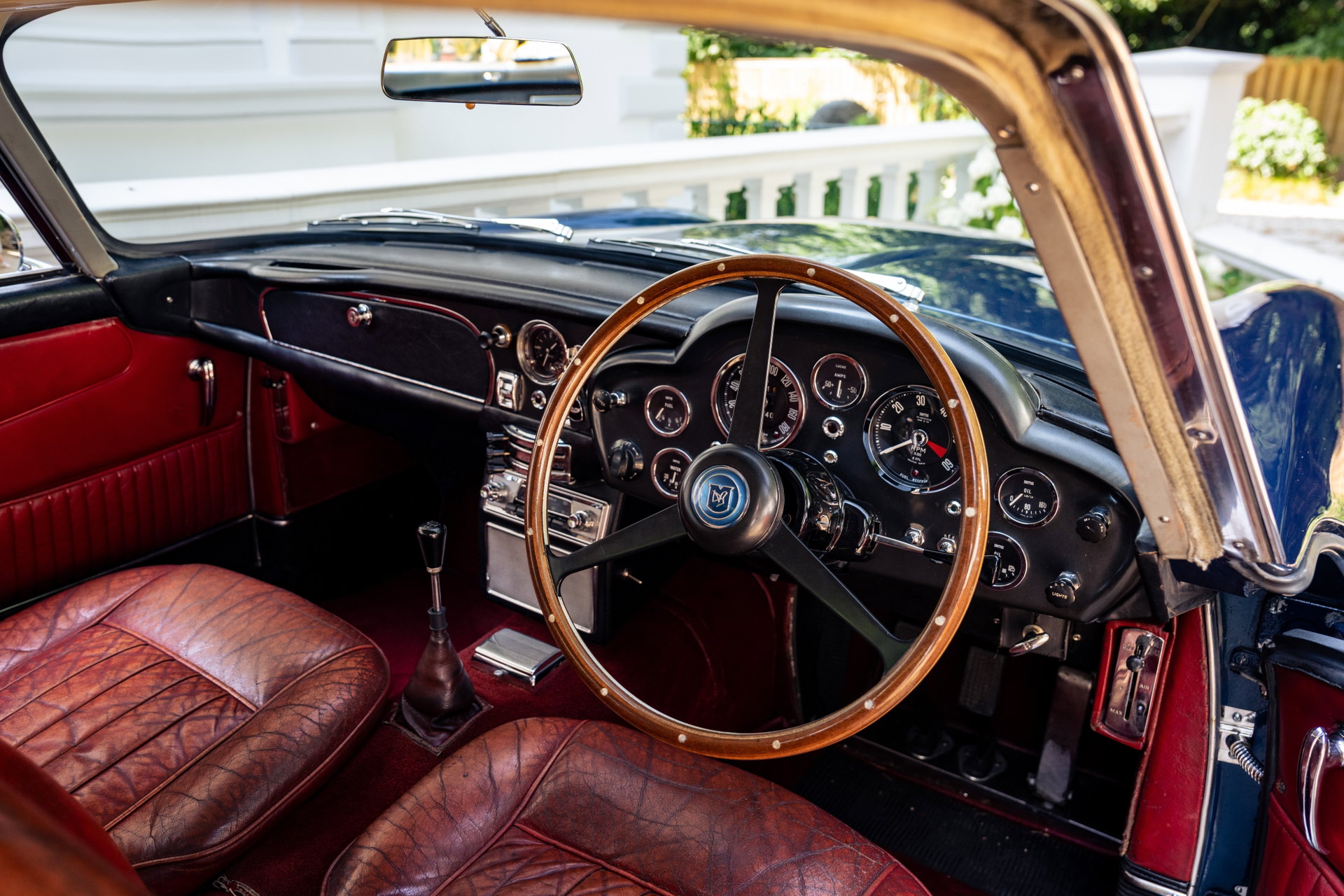 1964 Aston Martin DB5 - DB5 Saloon - Original Sierra Blue, foto 11