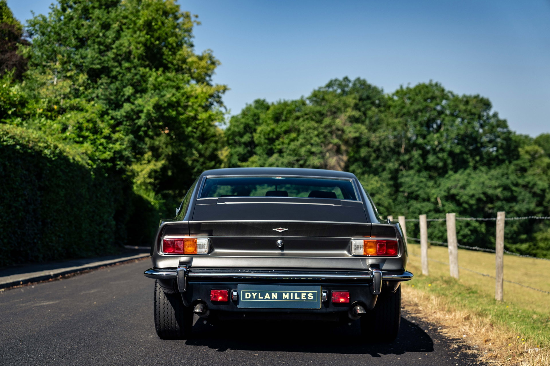 1974 Aston Martin Lagonda - Aston Martin Lagonda Series One - 1974 London Motorshow Car, foto 4