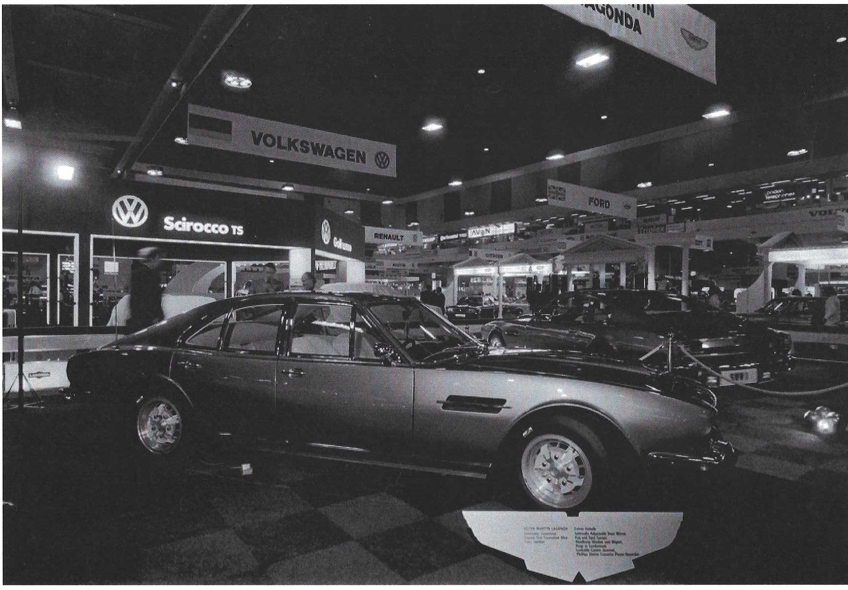 1974 Aston Martin Lagonda - Aston Martin Lagonda Series One - 1974 London Motorshow Car, foto 11