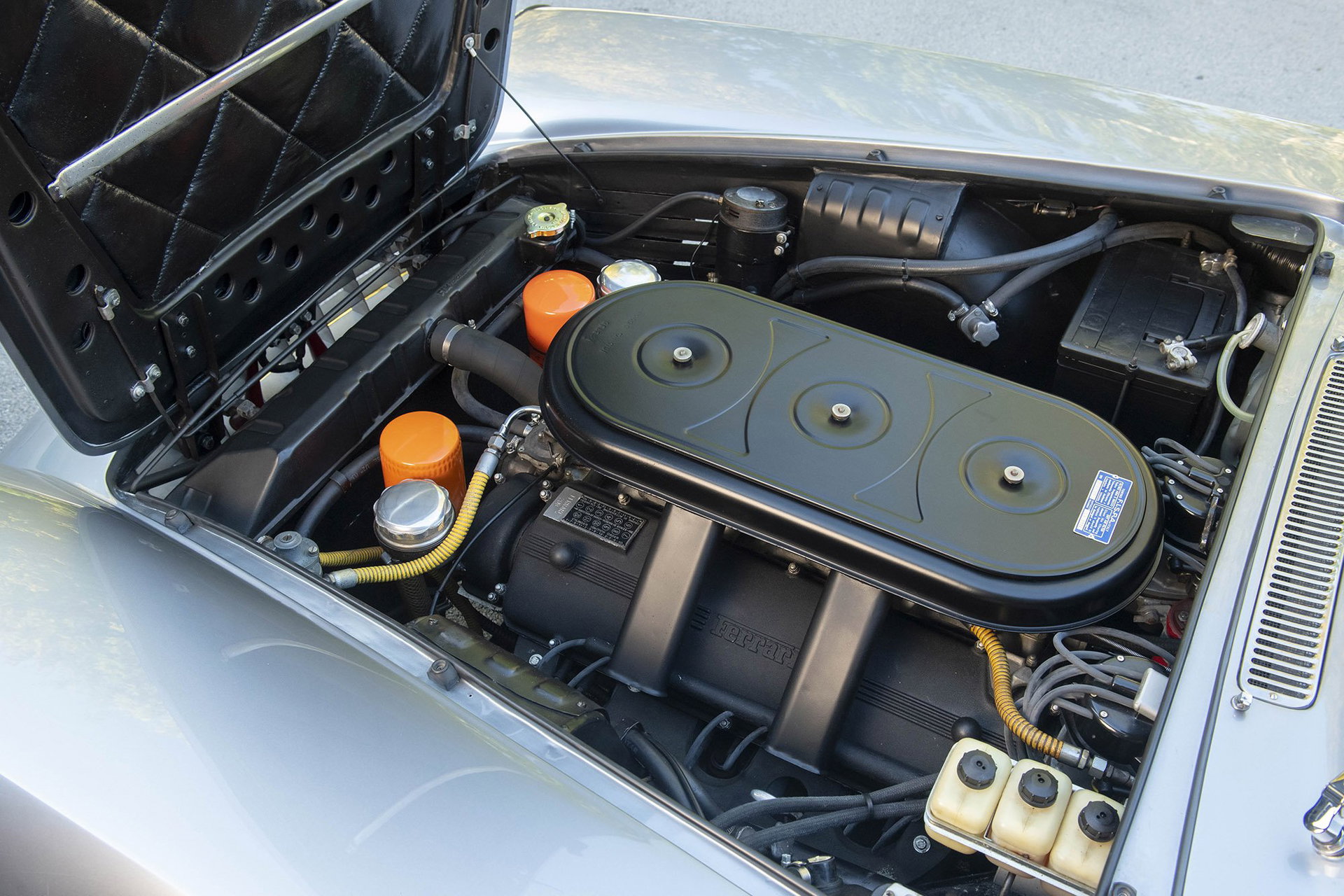 1965 Ferrari 330 - Ferrari 330 GT 2+2 Series I ‘Interim’ 1 of 124 cars built, foto 5