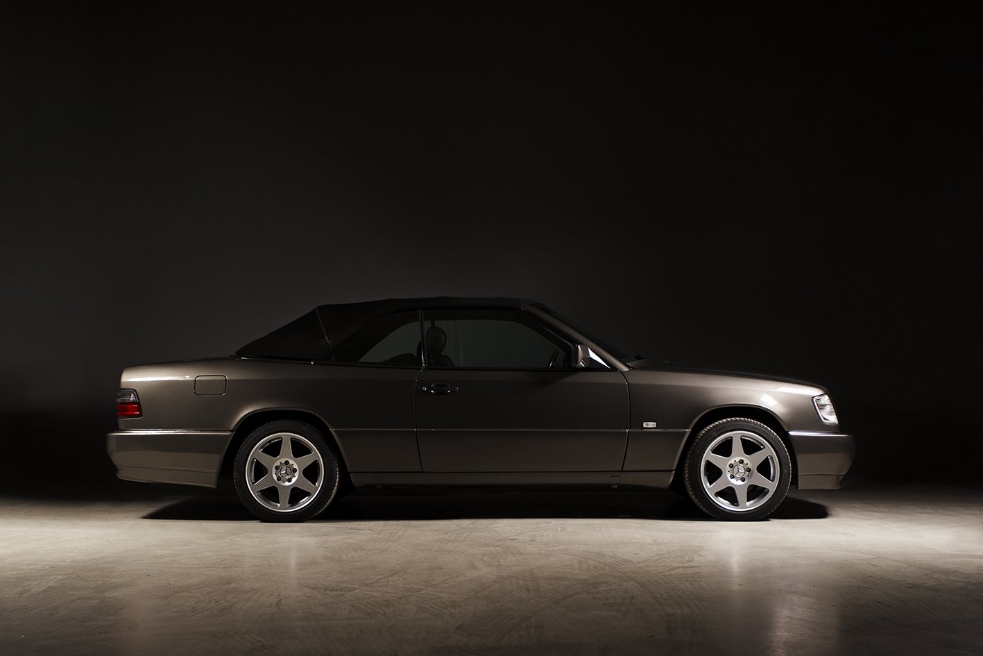 1992 Mercedes-Benz E-Class - MERCEDES-BENZ W124 300 CE-24 CABRIO, foto 1