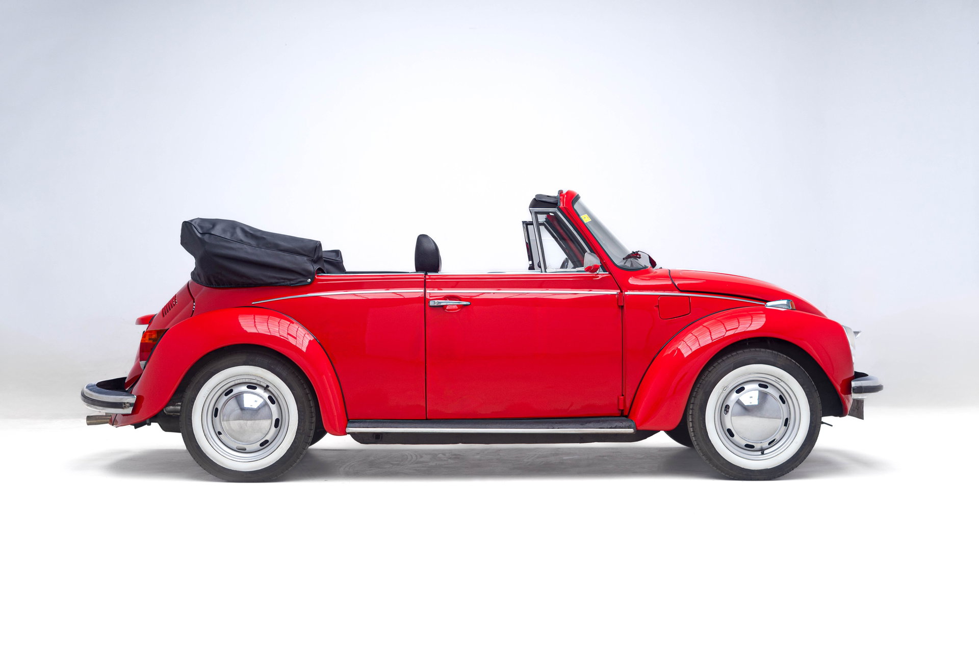 1973 VW Beetle - Volkswagen 1303 S Cabrio of 1973, foto 10