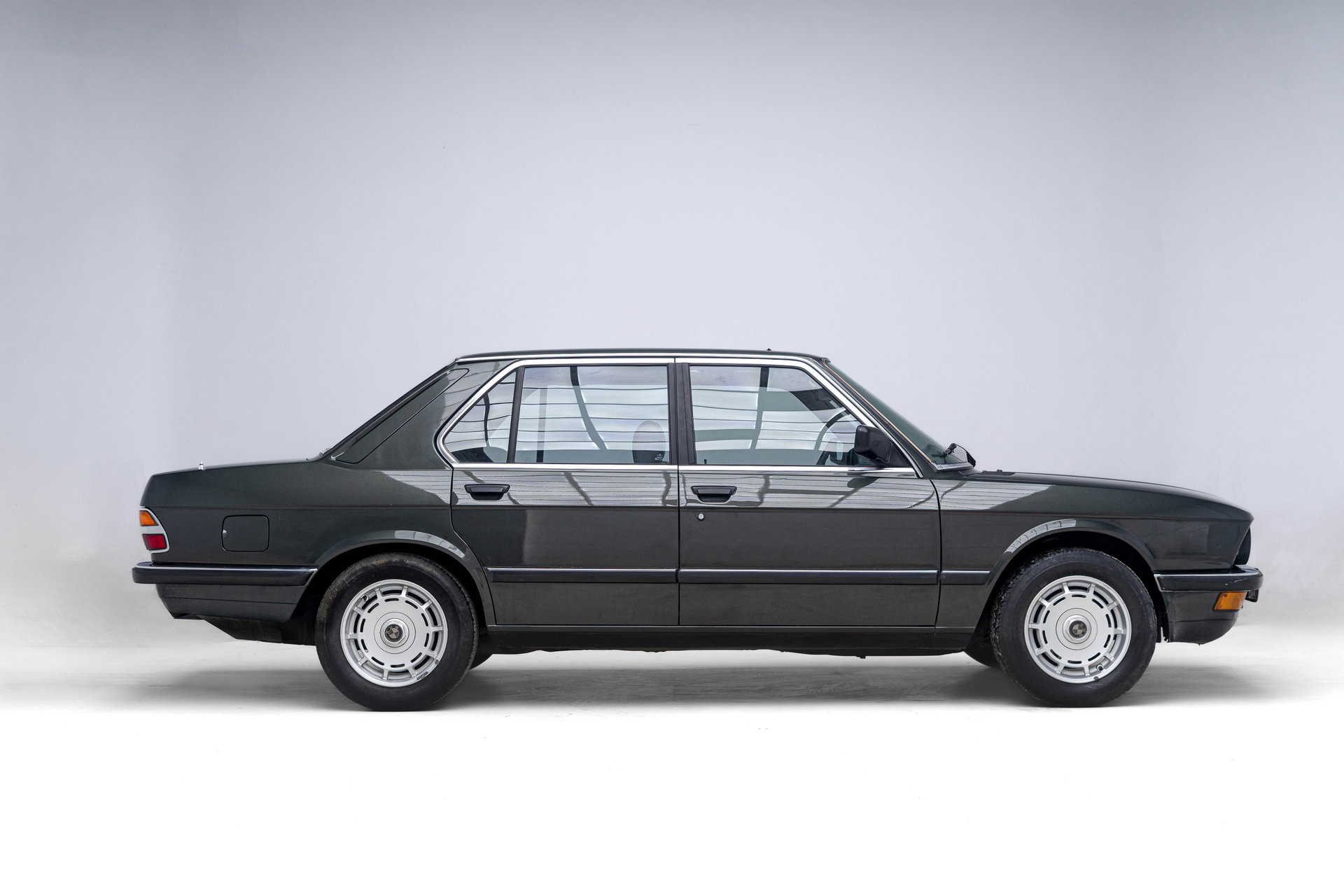 1986 BMW 528 - BMW E28 528i 185 bhp AUTOMATIC of 1986., foto 2