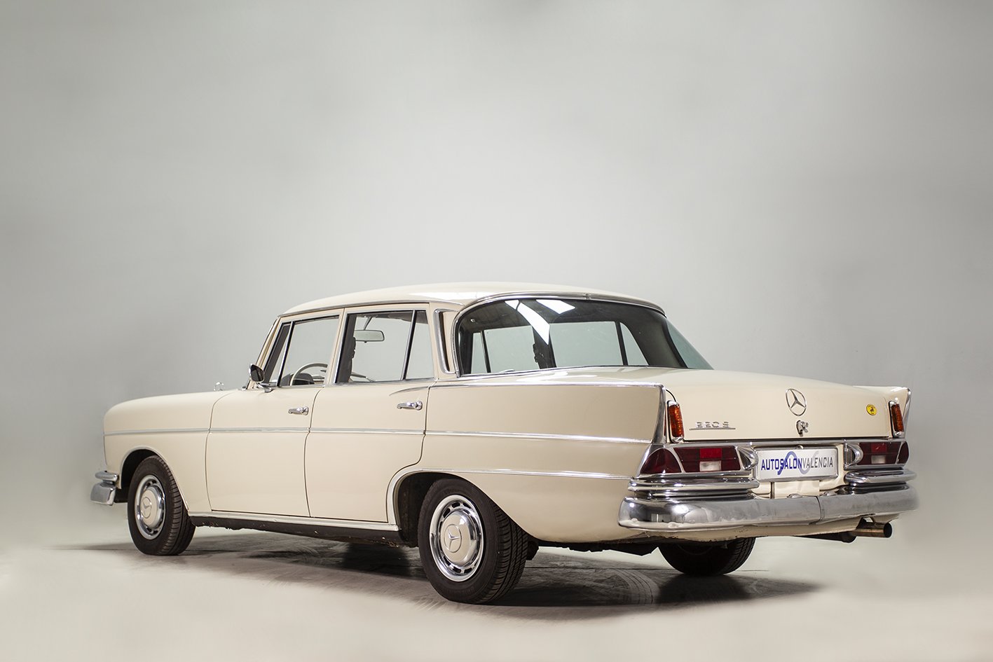 1965 Mercedes-Benz S-Class - Mercedes-Benz 220 Sb (W111) de 1965, foto 8