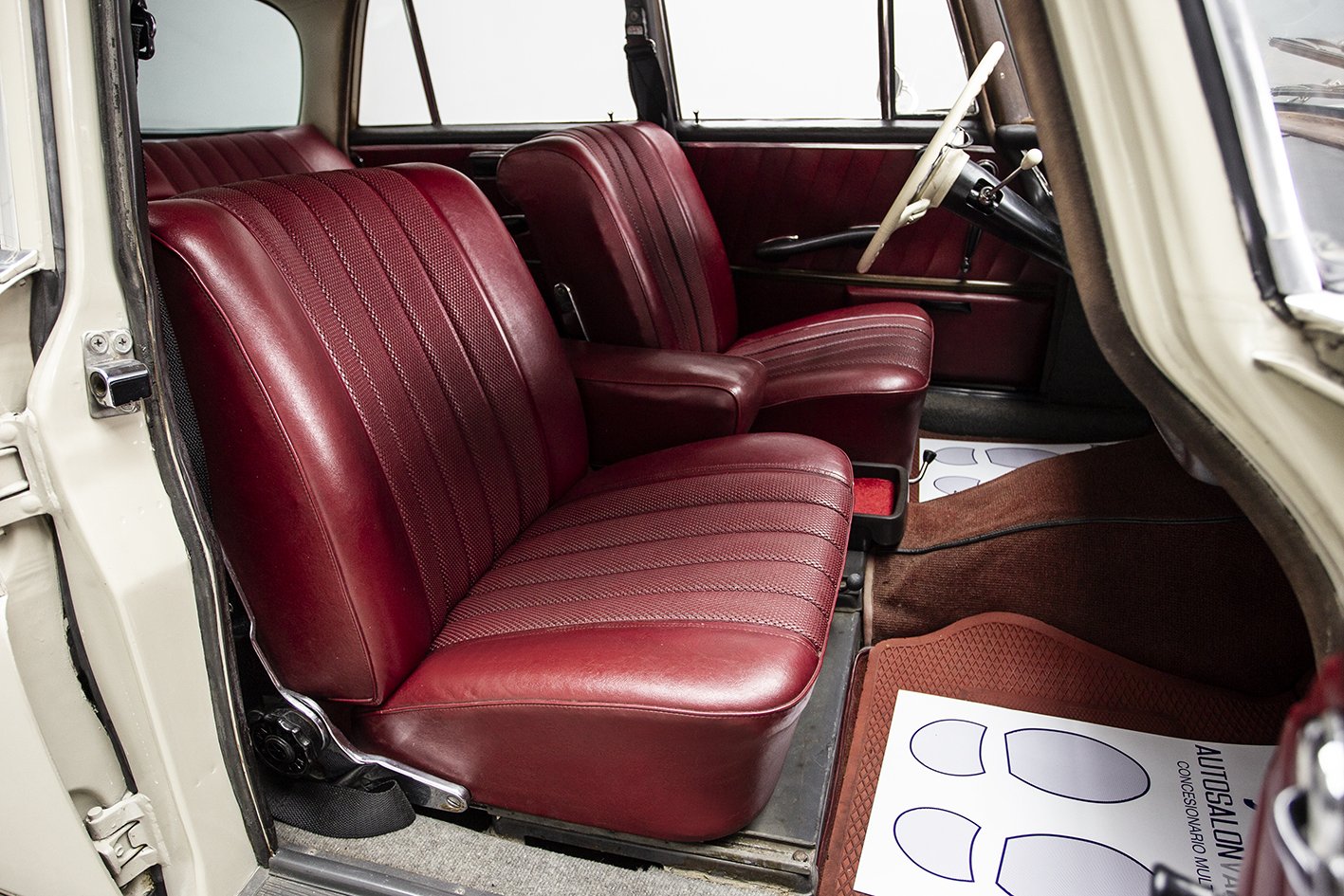 1965 Mercedes-Benz S-Class - Mercedes-Benz 220 Sb (W111) de 1965, foto 12