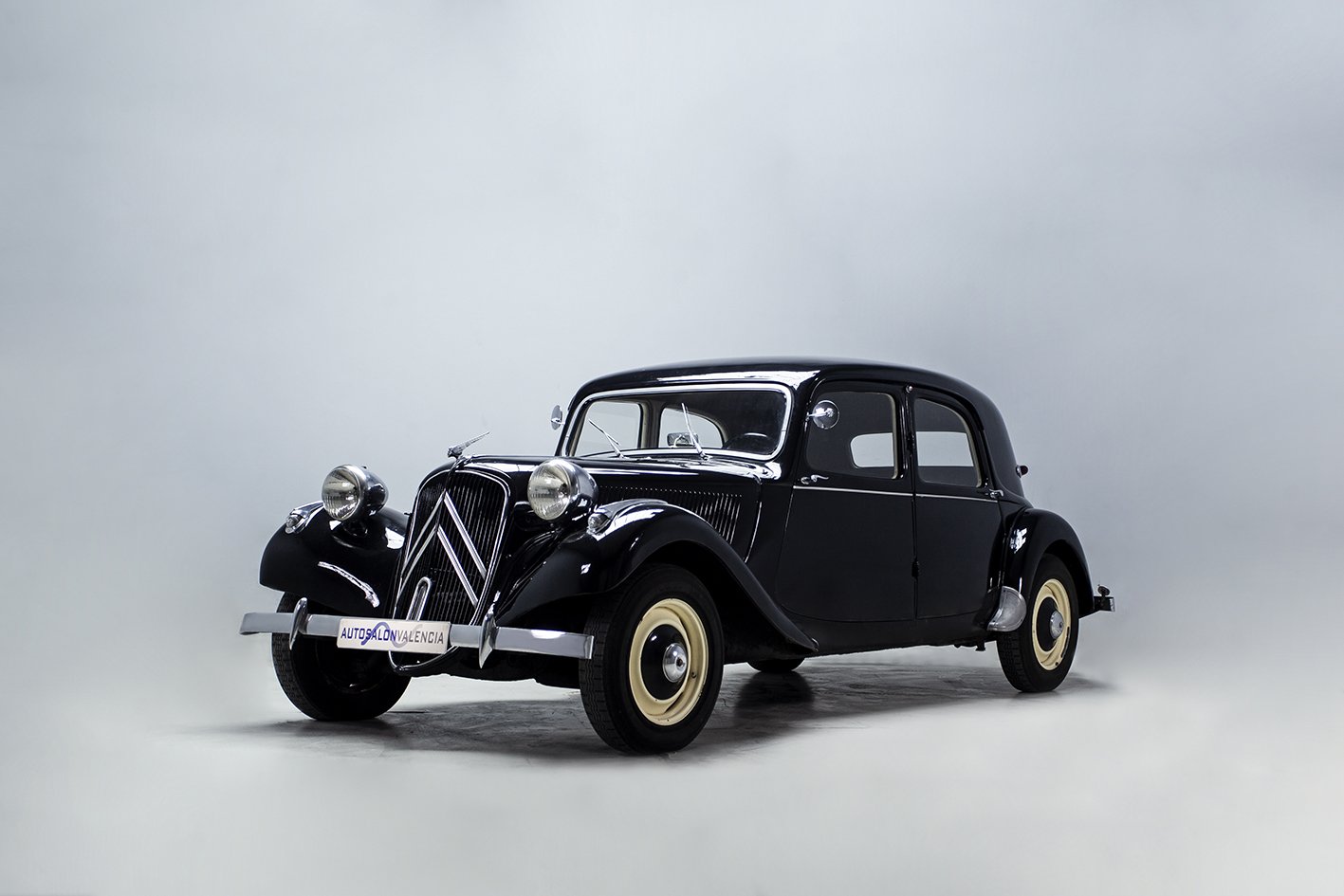 1955 Citroen Traction Avant - 11N, foto 3