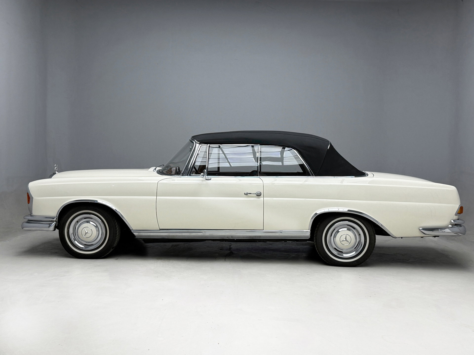 1965 Mercedes-Benz S-Class W111/112 - 1966 Mercedes-Benz 250 SE Cabrio W 111., foto 7