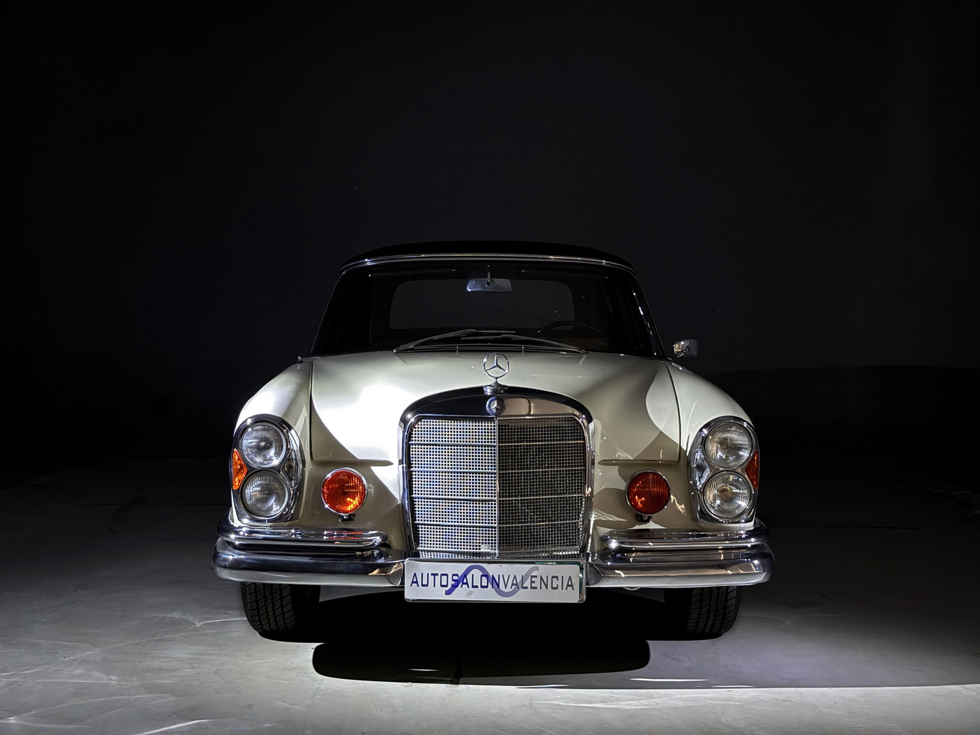 1965 Mercedes-Benz S-Class W111/112 - 1966 Mercedes-Benz 250 SE Cabrio W 111., foto 11