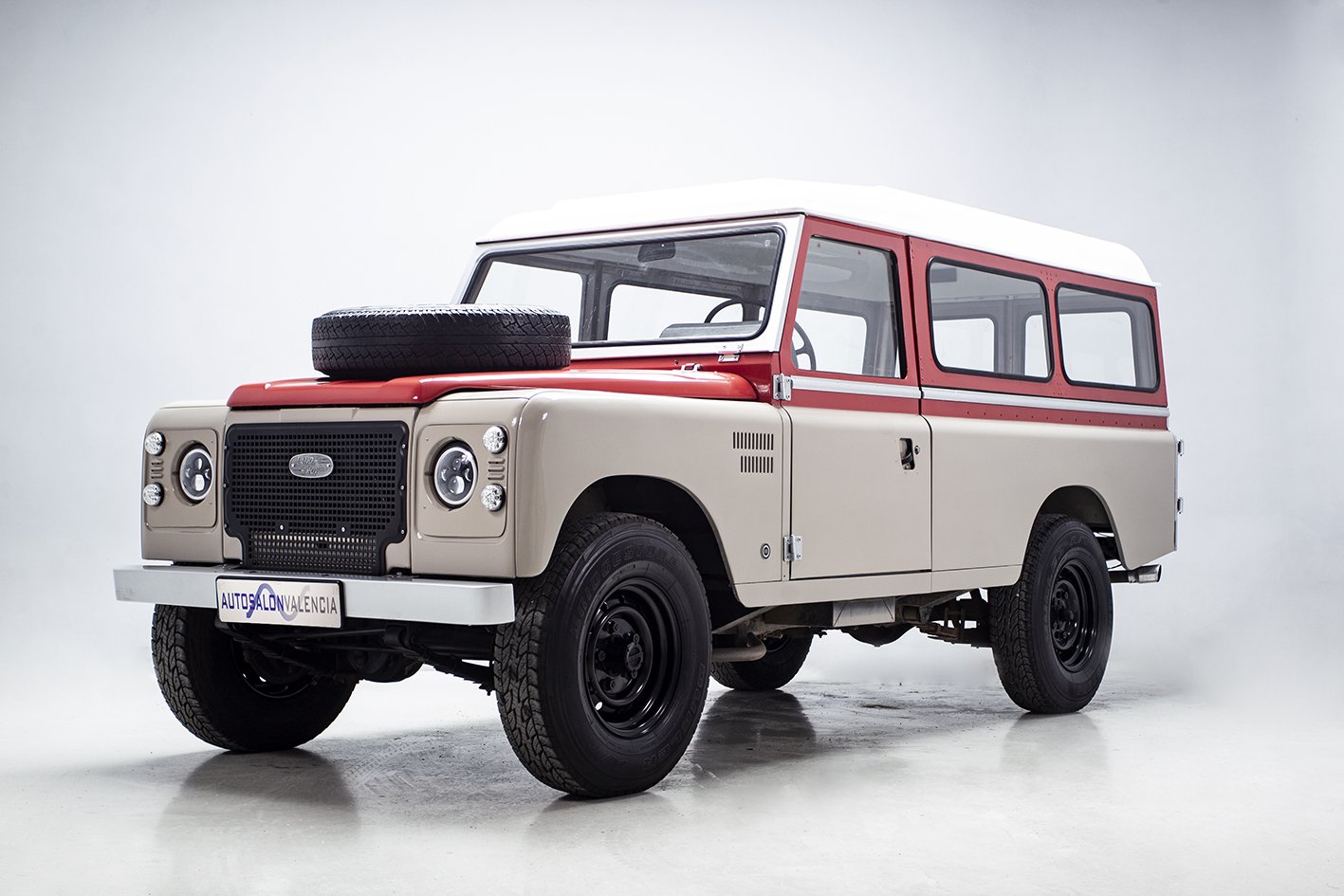 1984 Land Rover Series 1 - 3 - Land Rover Series 3 of 1989 model 109 three-door., foto 3