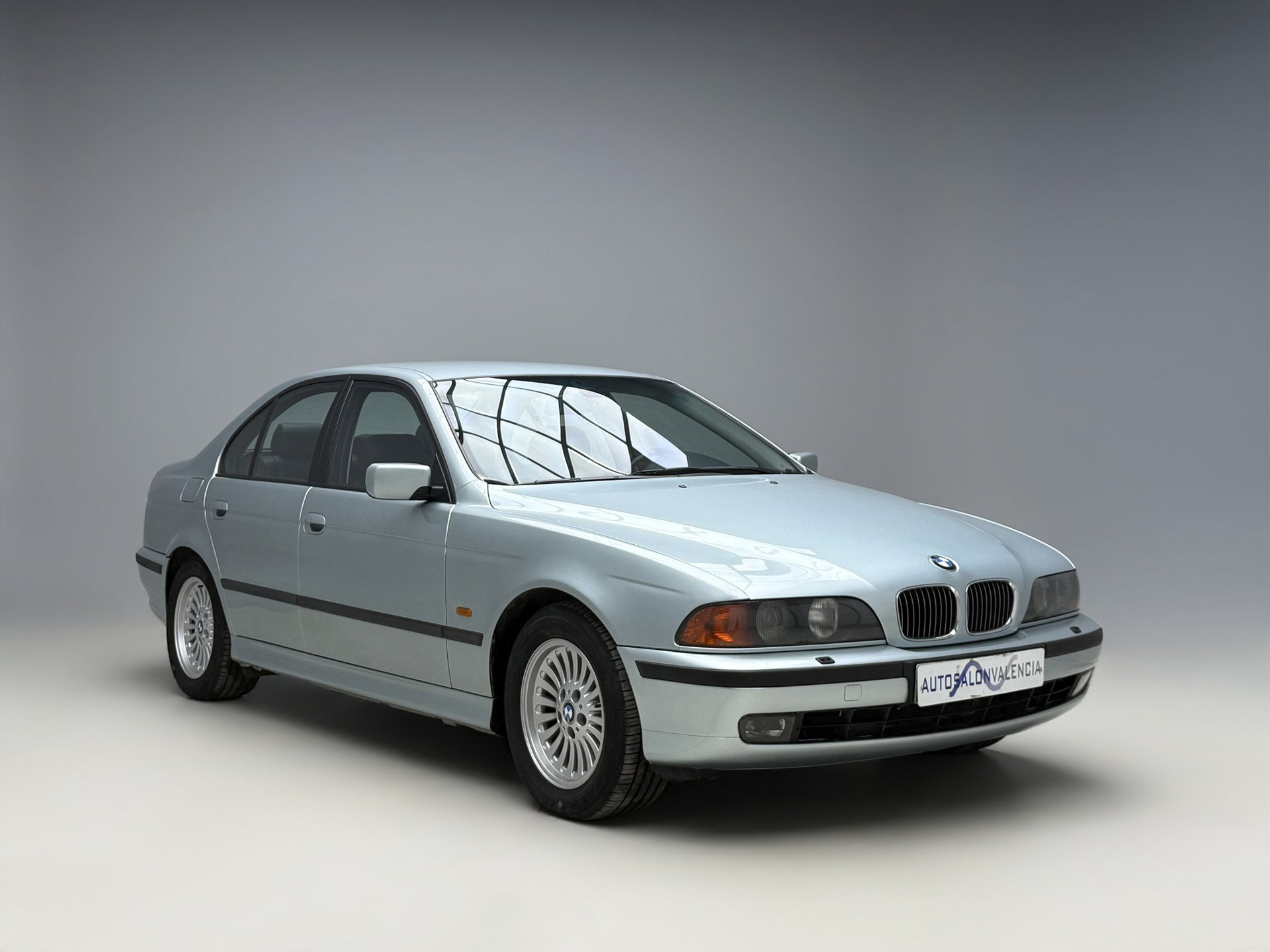 1998 BMW 5 Series - 540I V8, foto 4