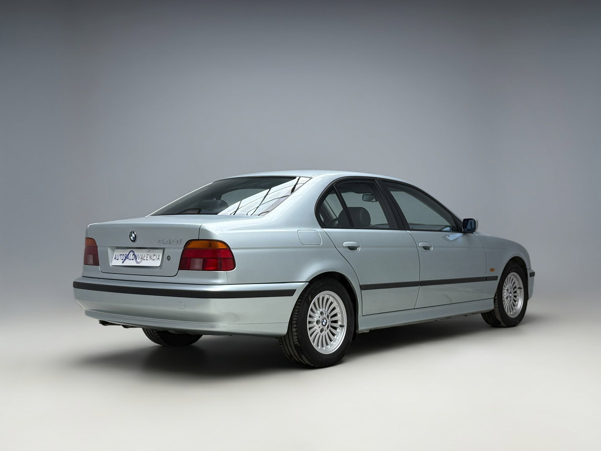 1998 BMW 5 Series - 540I V8, foto 8