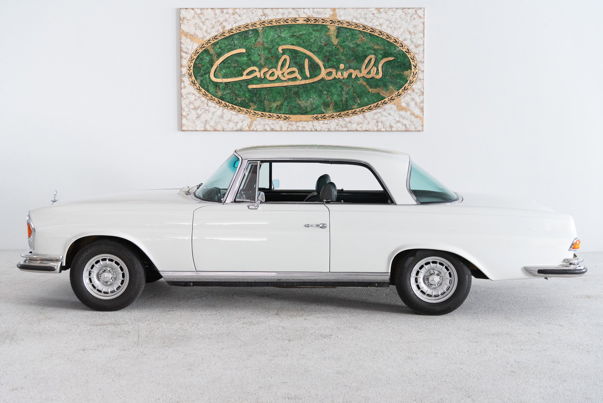 1958 Mercedes-Benz S-Class W111/112 - 280 SE 3.5 (W111) | DEUTSCHE ERSTAUSLIEFERUNG | GUTE DOKUMENTATION | DRITTE HAND | GUTACHTEN NOTE 2 | TRAUMHAFTE FARBKOMBINATON, foto 4