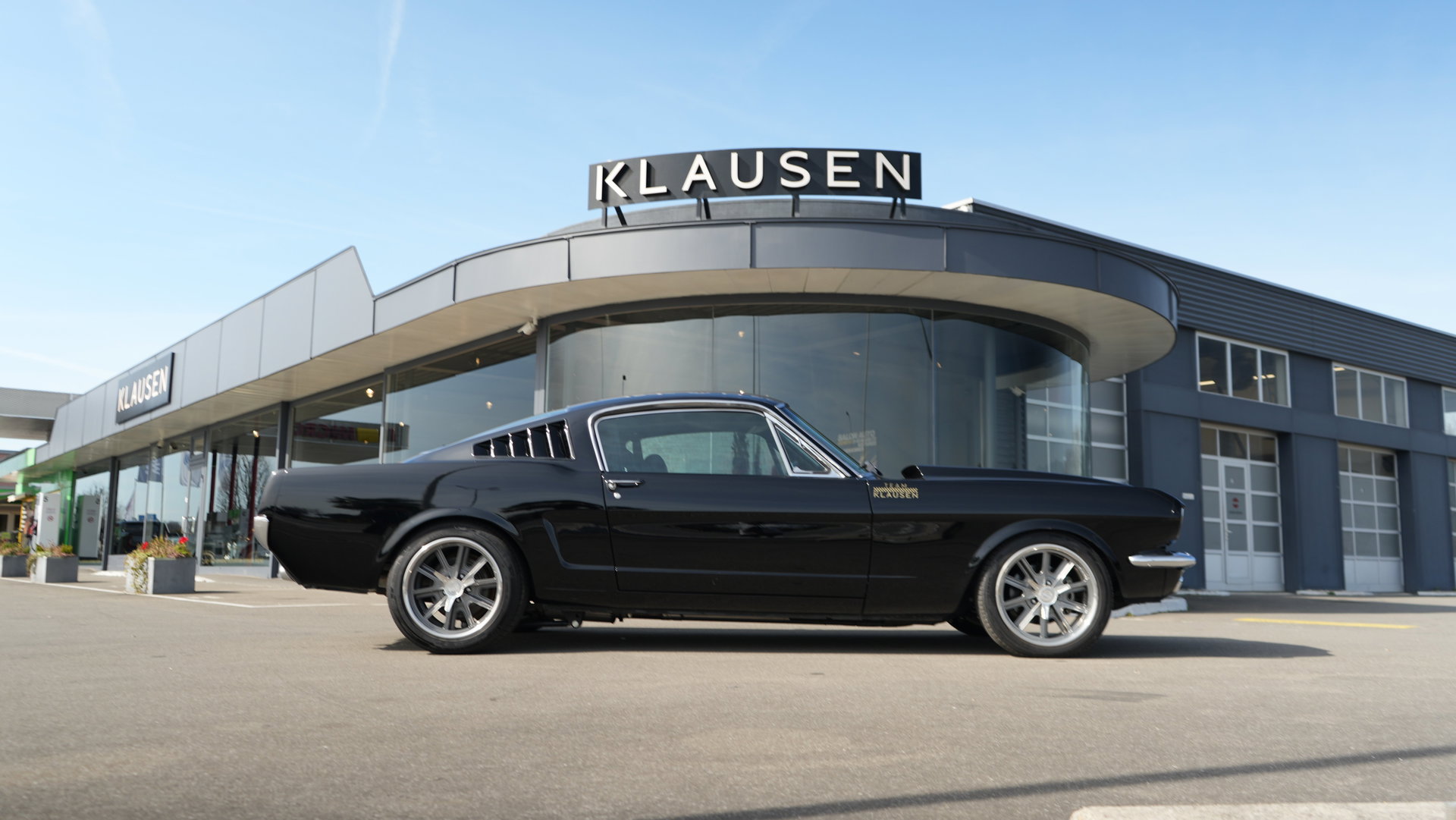 1966 Ford Mustang - Fastback Restomod, foto 3
