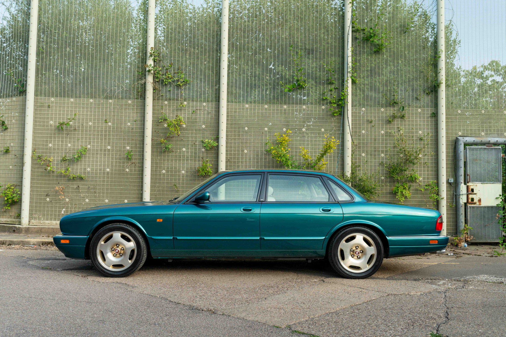 1997 Jaguar X300 - XJR, foto 3