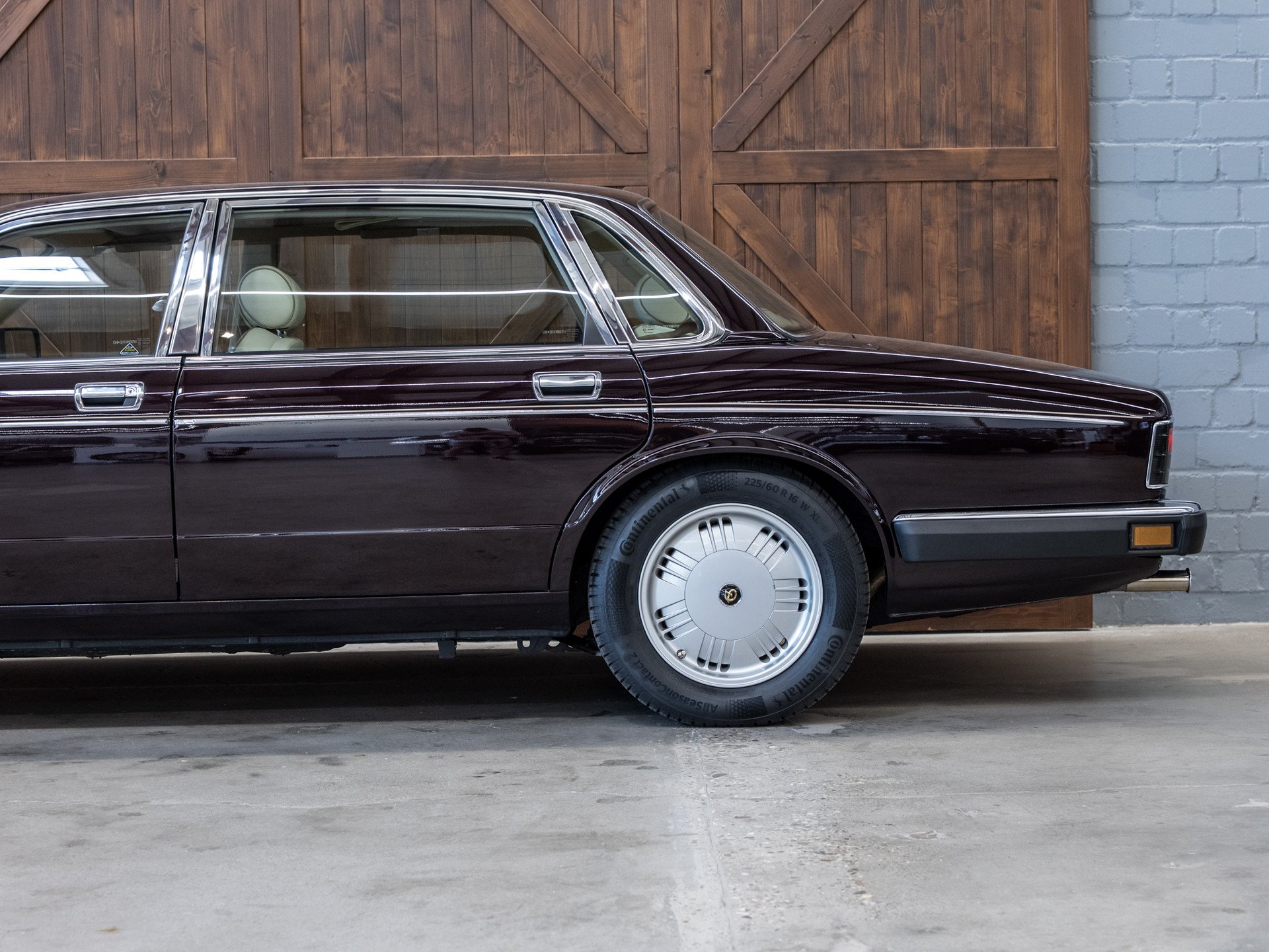 1994 Daimler Double Six - Majestic LWB 6.0 ltr. (X81), foto 6