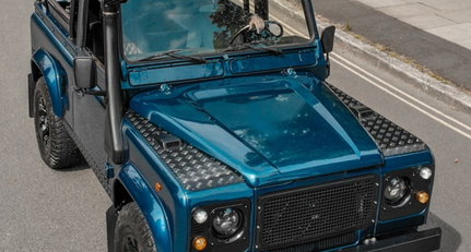1998 Land Rover Defender c132357450d554ee799b4332e2b1cecd.jpeg