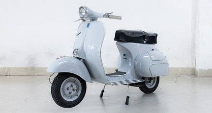 1964 Piaggio Vespa - Bromfiets Vespa GS3 - 125cc - Completely restored
