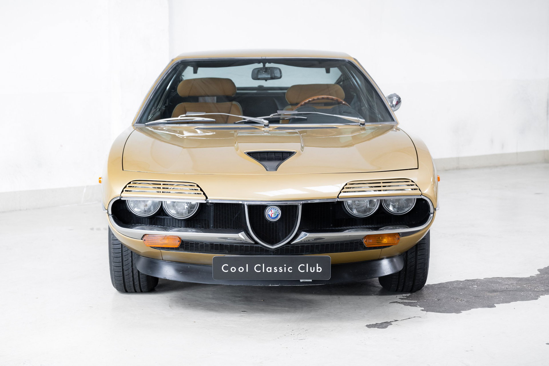 1974 Alfa Romeo Montreal - - Oro Metallizato - Avana -, foto 3