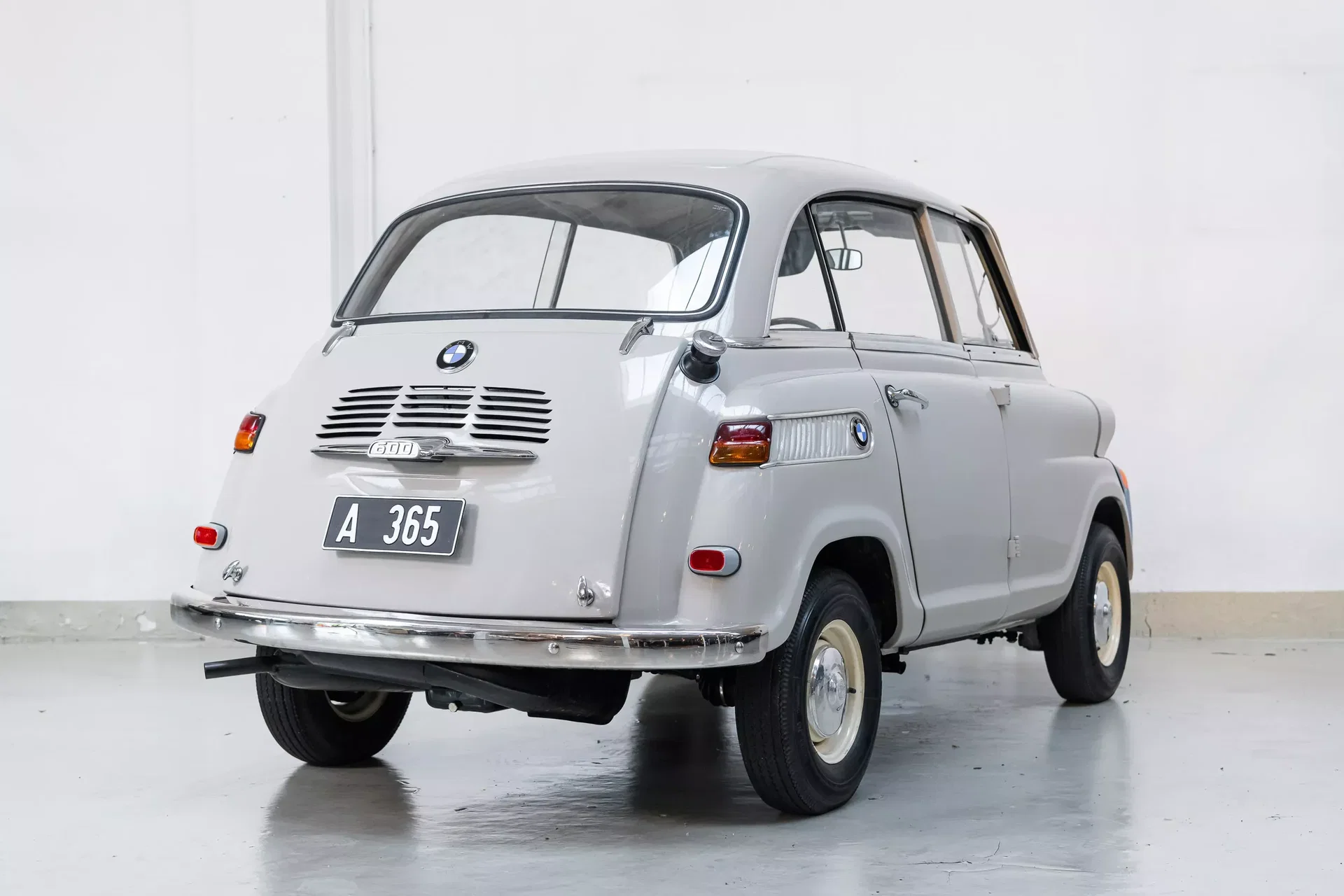 1959 BMW Isetta - 600 - Nut & Bolt Restored - Matching Numbers -, foto 3