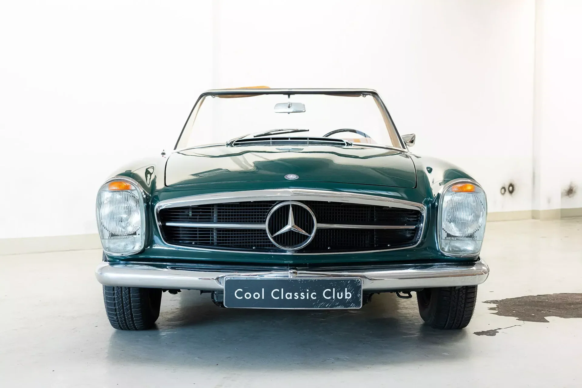 1967 Mercedes-Benz SL Pagode - SL - Factory 5 Speed - Dunkelgrün - France Deliver, foto 2