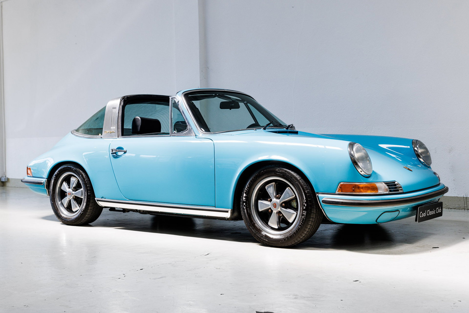 1969 Porsche 911 - E 3.0 Targa Restomod - Wunchfarbe 1/75 - Custom build -, foto 3
