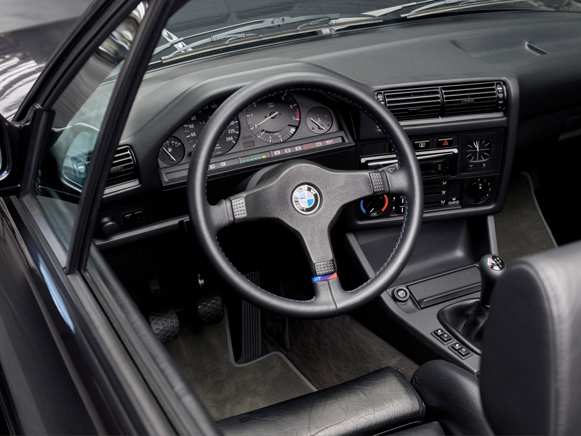 1992 BMW 3 Series - 325i Cabriolet (E30), foto 11