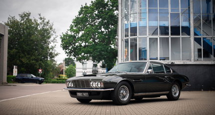 197 Aston Martin DBS