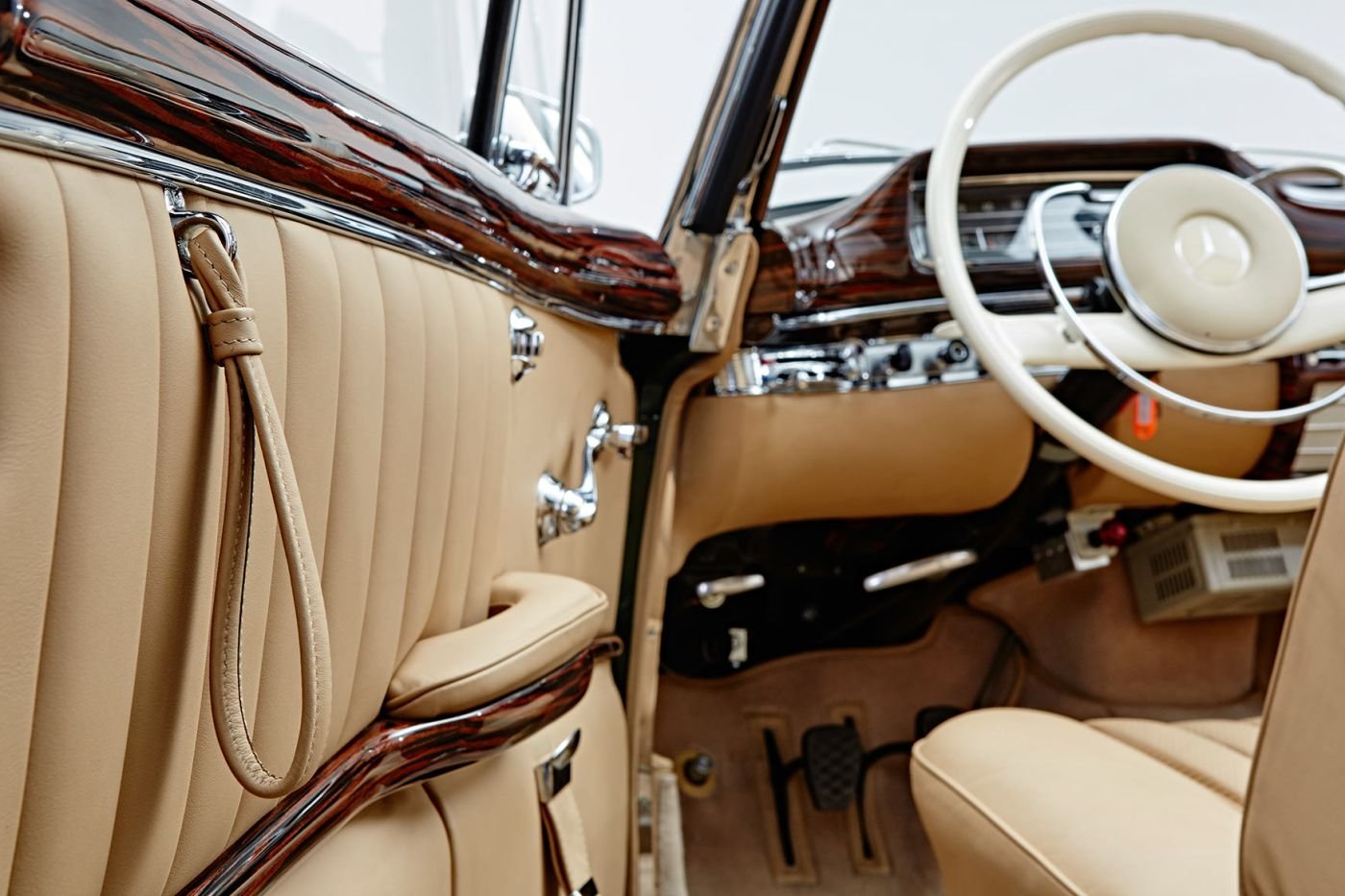 1960 Mercedes-Benz Ponton - 220 SE Cabriolet, foto 6