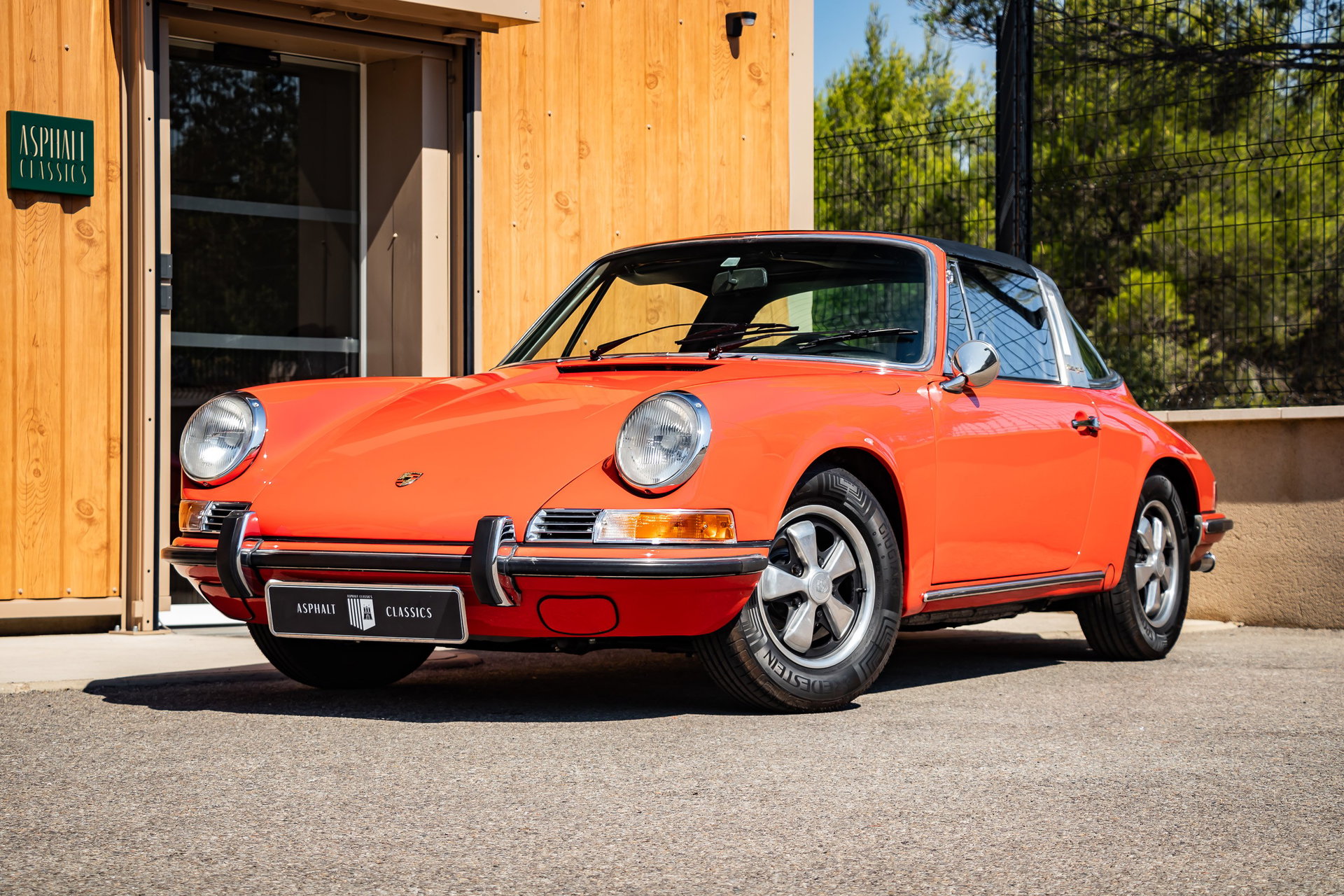 1969 Porsche 911 - Targa T 2.4 engine, foto 1