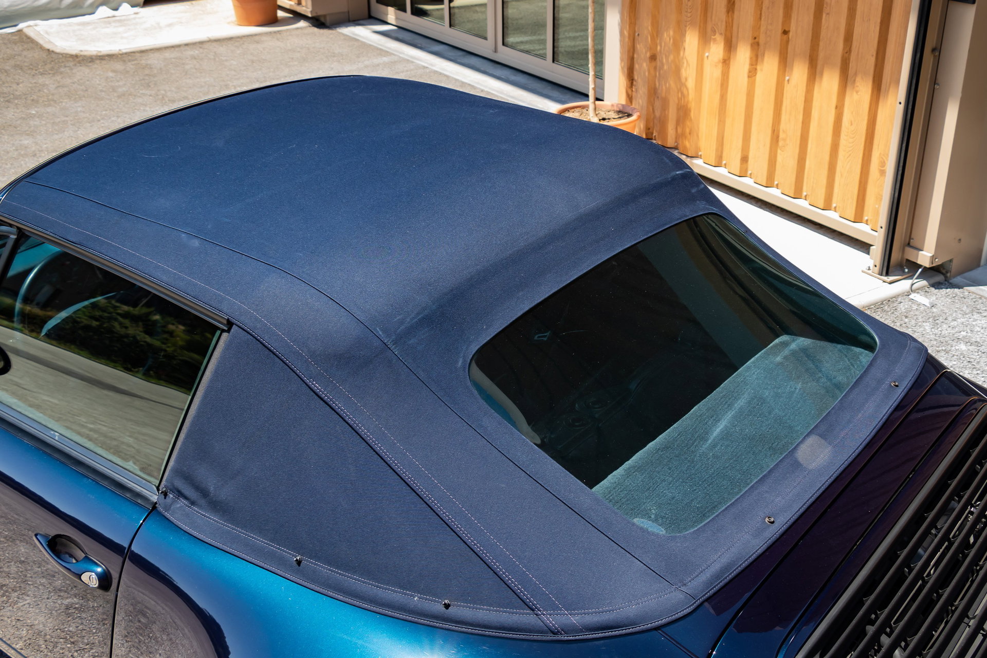 1997 Porsche 911 / 993 Carrera - 993 3.6 285 Carrera Cabriolet, foto 3