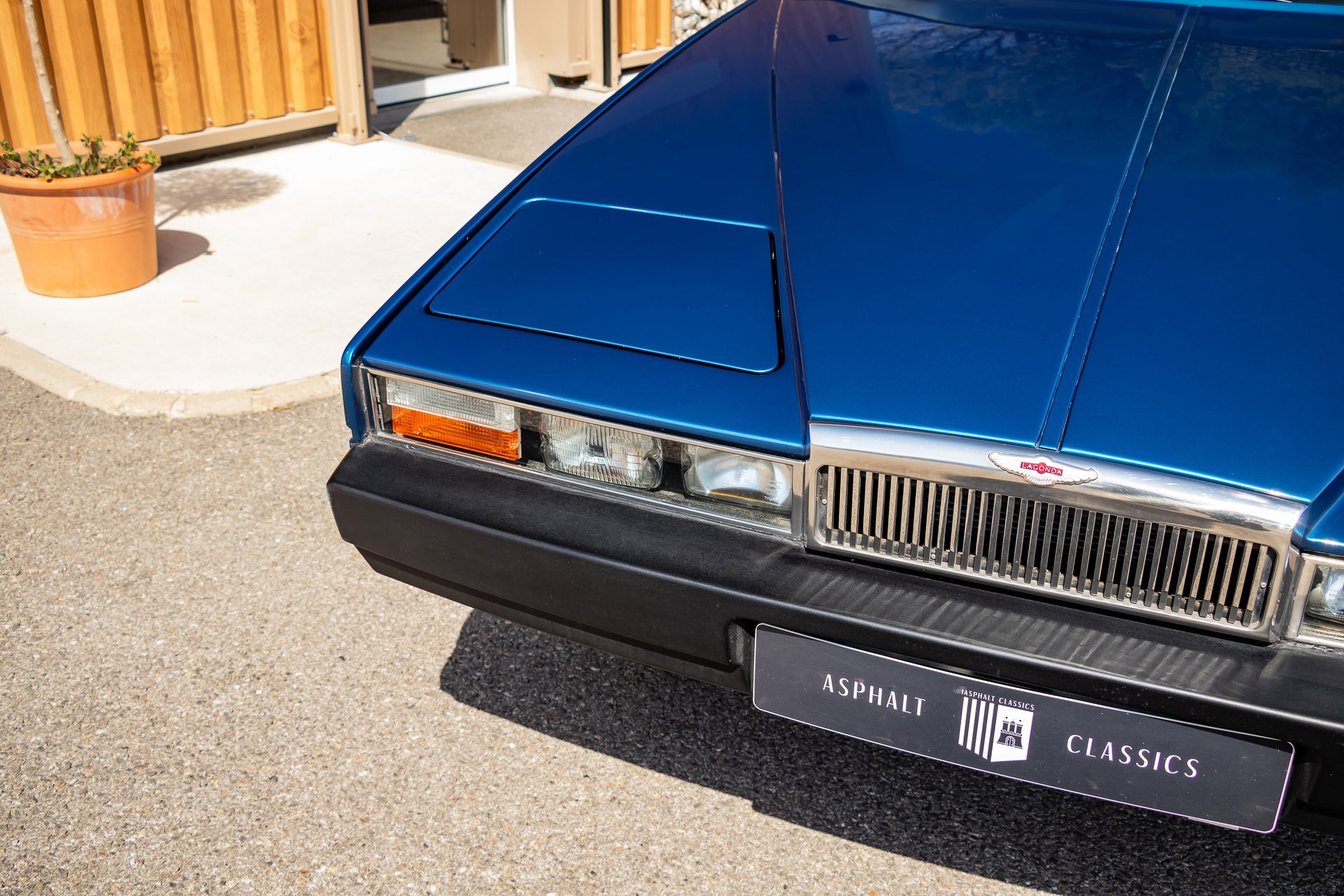 1986 Aston Martin Lagonda - Series 2, foto 5