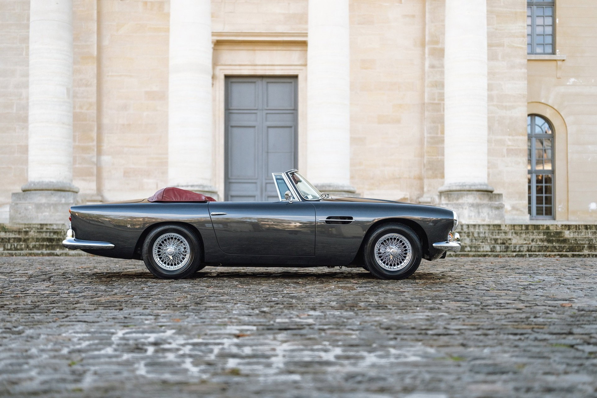 1962 Aston Martin DB4 - Convertible Serie V, foto 3
