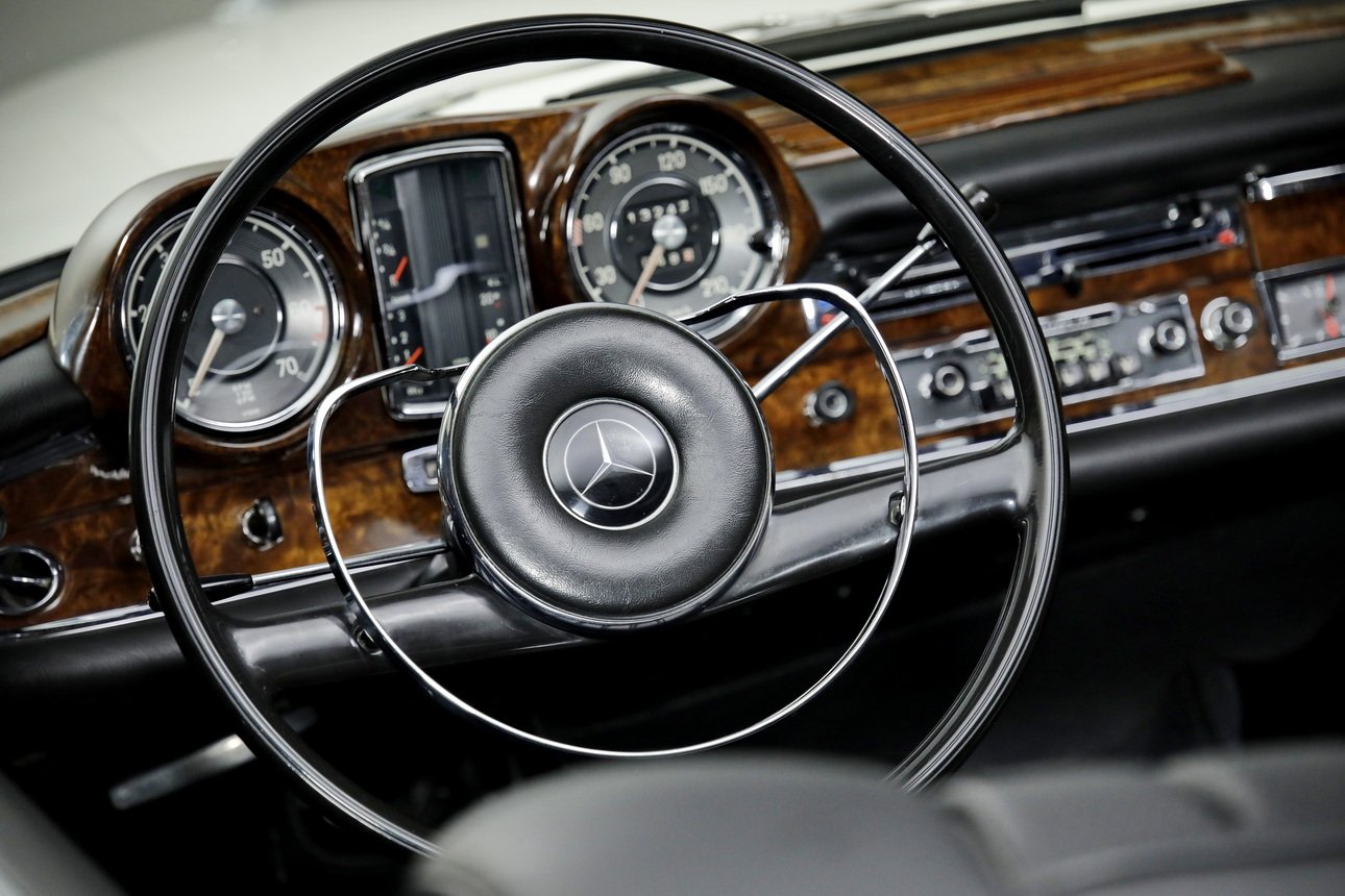 1963 Mercedes-Benz S-Class W111/112 - 300 SE Cabriolet, foto 11