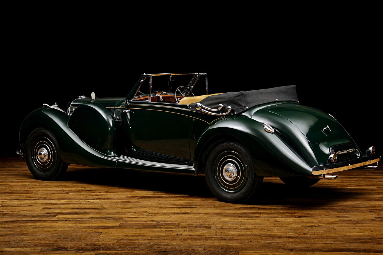 1938 Lagonda V12 - Drophead Coupé, foto 2