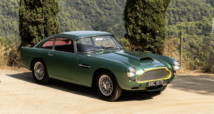 1960 Aston Martin DB4 - DB4 Series II