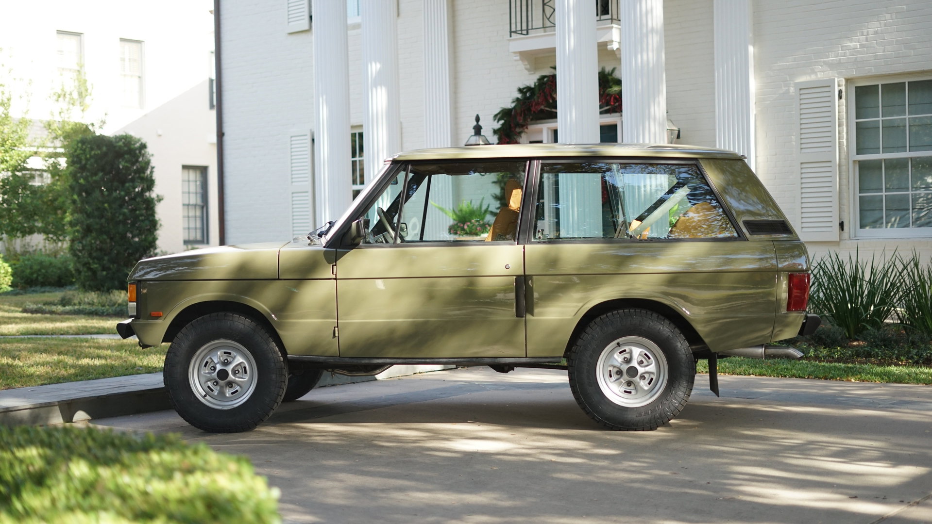 168559-1049433-car-