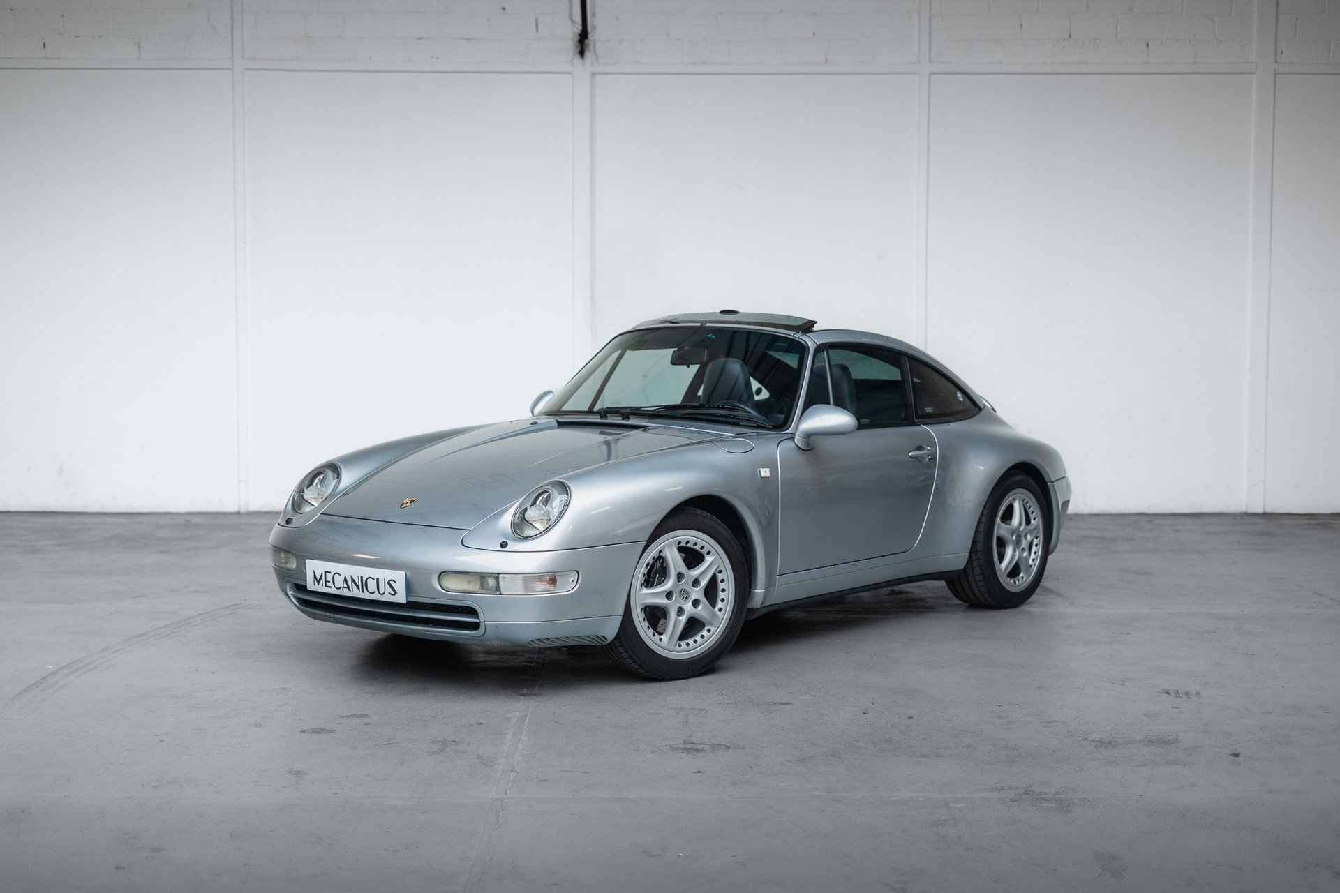 1996 Porsche 911 / 993 Carrera - Porsche 911 993 Targa *Polar Silver / Impeccable History*, foto 1