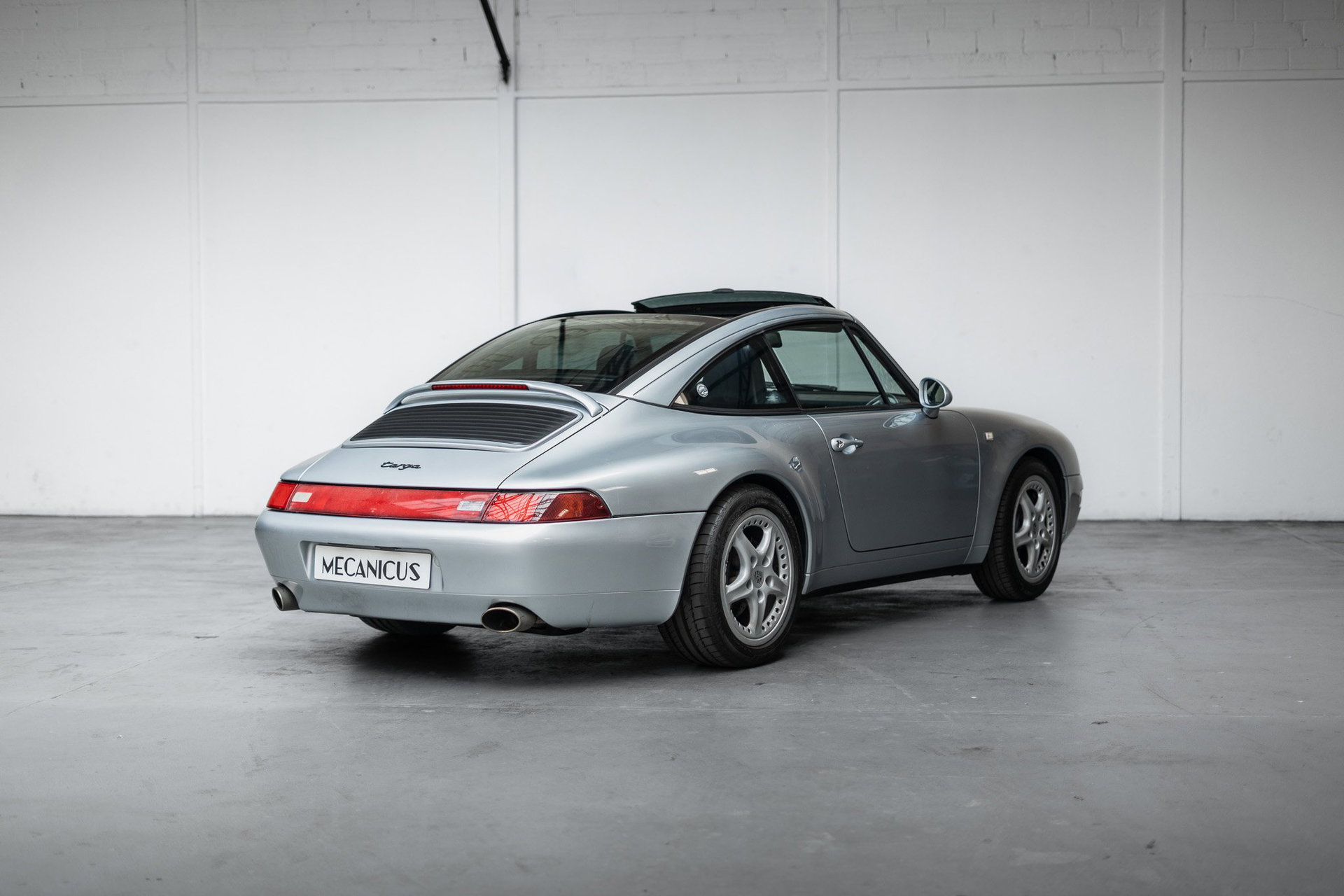 1996 Porsche 911 / 993 Carrera - Porsche 911 993 Targa *Polar Silver / Impeccable History*, foto 3