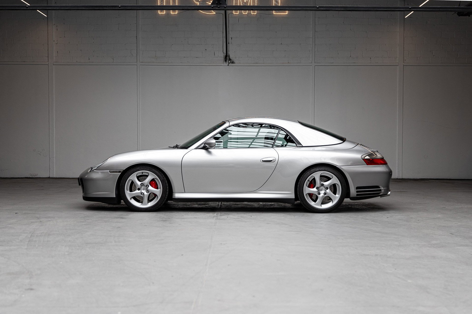 1998 Porsche 911 / 996 Carrera - 4S Cabriolet Manual Transmission, foto 5