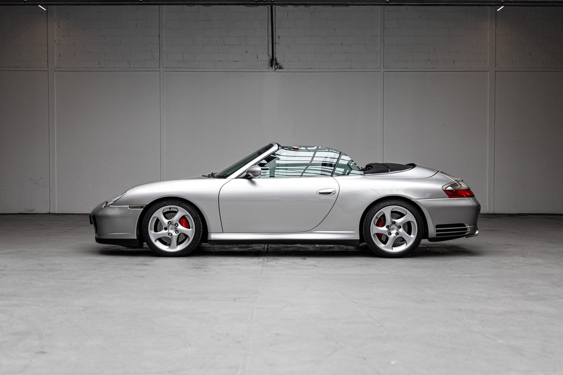 1998 Porsche 911 / 996 Carrera - 4S Cabriolet Manual Transmission, foto 6